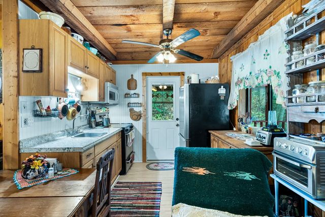 64 Timberline Road, Murphy, NC 28906