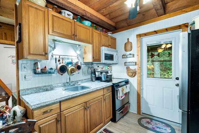 64 Timberline Road, Murphy, NC 28906