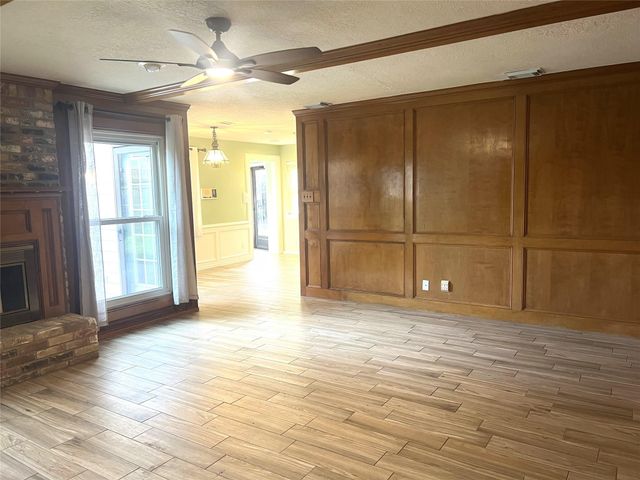 7510 Creek Glen Drive, Houston, TX 77095