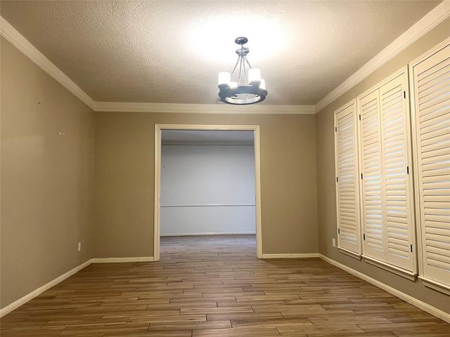 7510 Creek Glen Drive, Houston, TX 77095