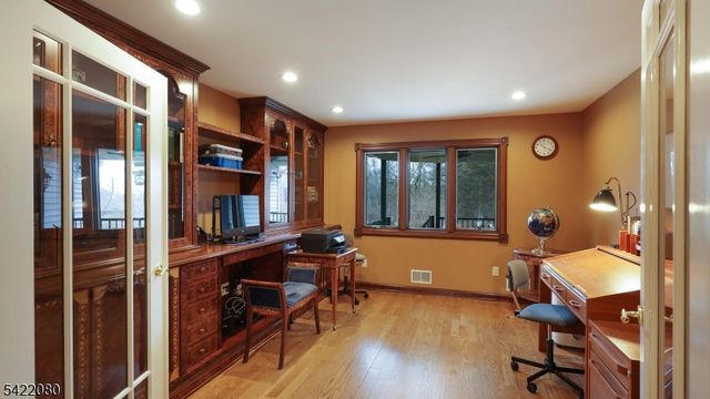 19 Partridge Rd, Readington Twp., NJ 08822