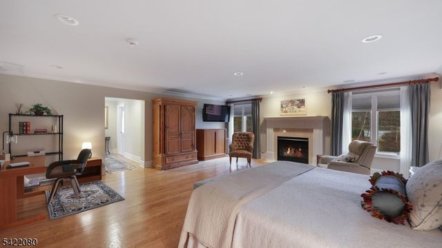 19 Partridge Rd, Readington Twp., NJ 08822