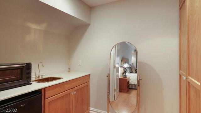 19 Partridge Rd, Readington Twp., NJ 08822