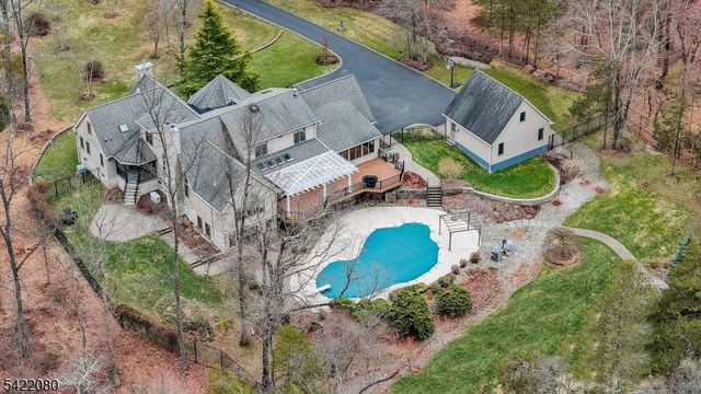 19 Partridge Rd, Readington Twp., NJ 08822