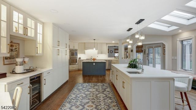19 Partridge Rd, Readington Twp., NJ 08822