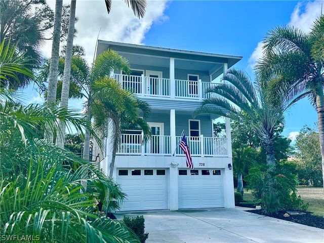 738 Park AVE, Naples, FL 34110