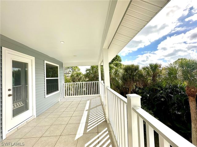 738 Park AVE, Naples, FL 34110