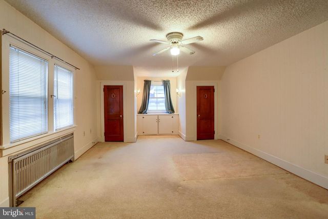 107 E MAIN ST, Elizabethville, PA 17023