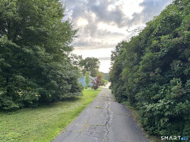 586 Wolcott Road, Bristol, CT 06010