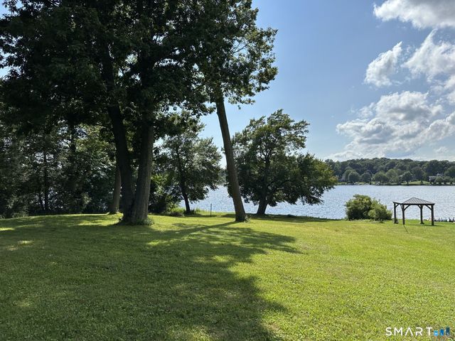 586 Wolcott Road, Bristol, CT 06010