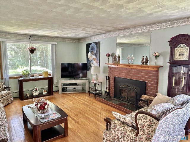 586 Wolcott Road, Bristol, CT 06010