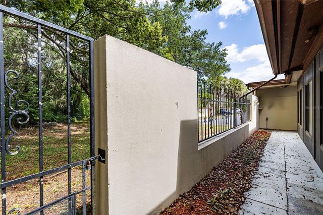 2681 WASHINGTON AVENUE 18, Eustis, FL 32726