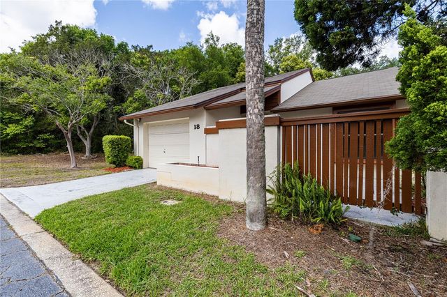 2681 WASHINGTON AVENUE 18, Eustis, FL 32726