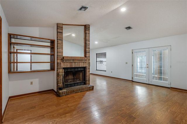 2681 WASHINGTON AVENUE 18, Eustis, FL 32726