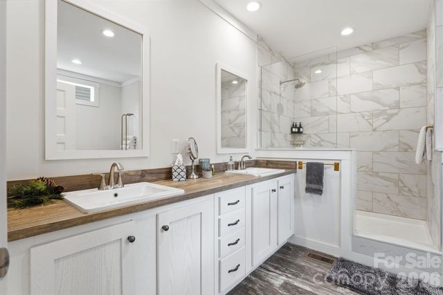 118 Sanford Court, Troy, NC 27371