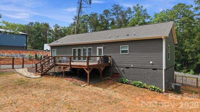 118 Sanford Court, Troy, NC 27371