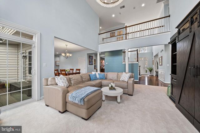 1232 SHENANDOAH RD, Alexandria, VA 22308