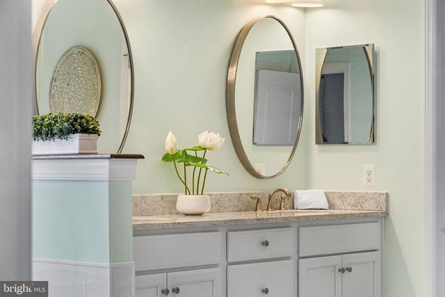 1232 SHENANDOAH RD, Alexandria, VA 22308