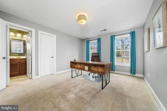 1232 SHENANDOAH RD, Alexandria, VA 22308