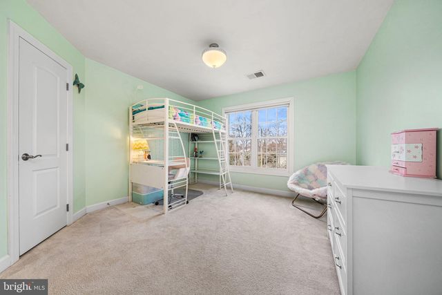 1232 SHENANDOAH RD, Alexandria, VA 22308