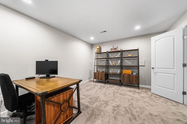 1232 SHENANDOAH RD, Alexandria, VA 22308