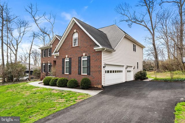 1232 SHENANDOAH RD, Alexandria, VA 22308