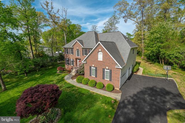 1232 SHENANDOAH RD, Alexandria, VA 22308