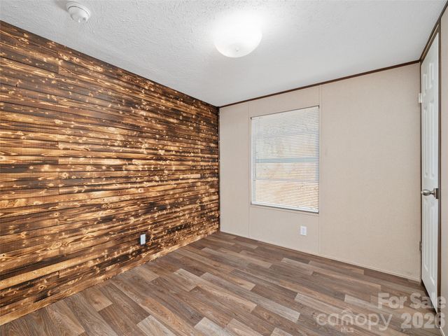 710 Greasy Creek Road, Bakersville, NC 28705