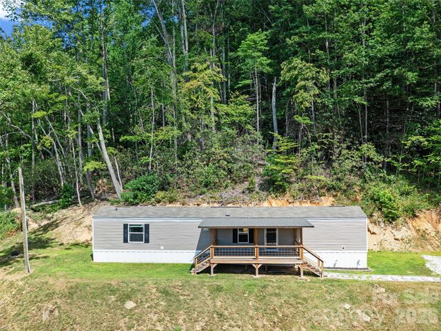 710 Greasy Creek Road, Bakersville, NC 28705