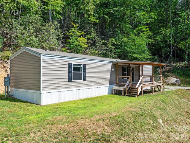 710 Greasy Creek Road, Bakersville, NC 28705