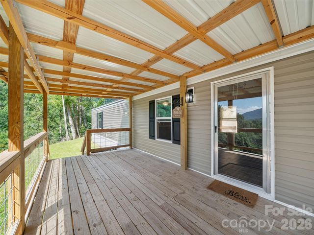 710 Greasy Creek Road, Bakersville, NC 28705