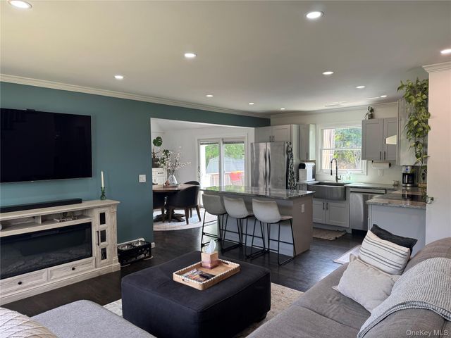 24 Miller Avenue, East Moriches, NY 11940
