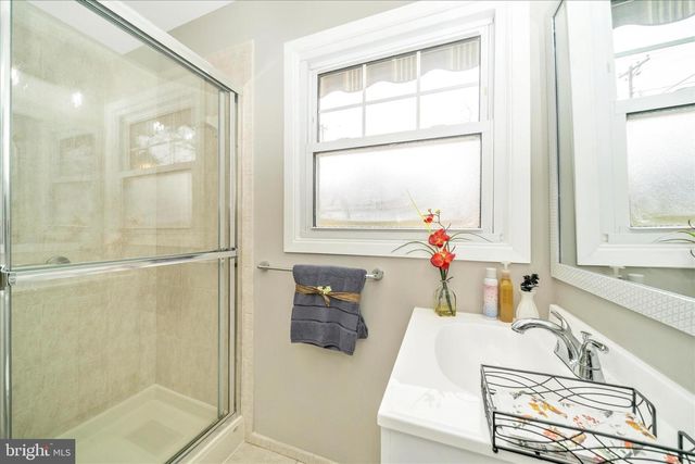 12209 ROLLING HILL LN, Bowie, MD 20715