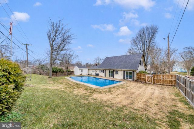 12209 ROLLING HILL LN, Bowie, MD 20715