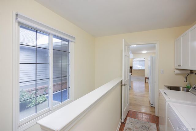 970 Ridge Court, Brighton, MI 48116