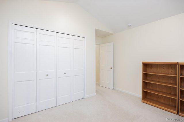 970 Ridge Court, Brighton, MI 48116