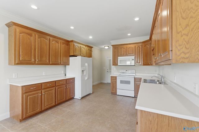 27857 Michael Lane, Toney, AL 35773