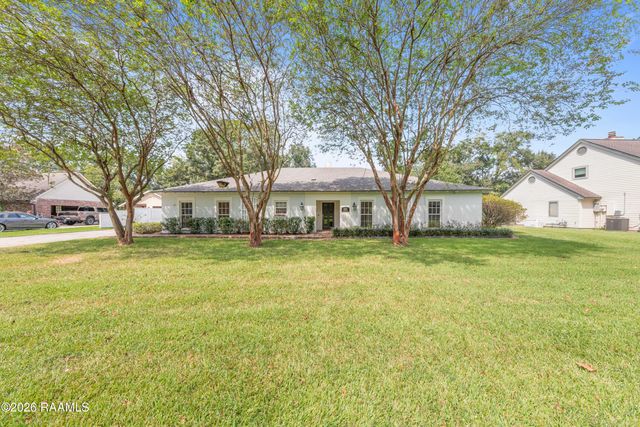 106 Riverview Road, Lafayette, LA 70503