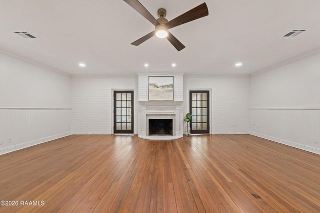 106 Riverview Road, Lafayette, LA 70503