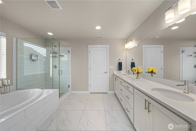 386 Zemp Way NE, North Bend, WA 98045