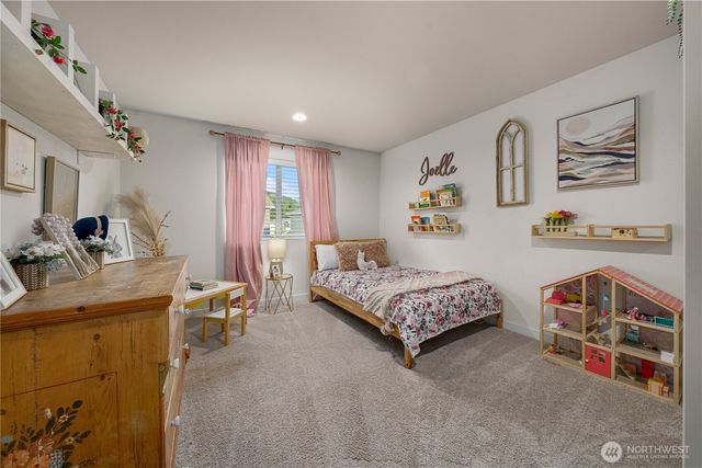 386 Zemp Way NE, North Bend, WA 98045