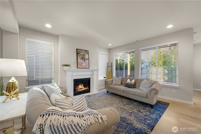 386 Zemp Way NE, North Bend, WA 98045