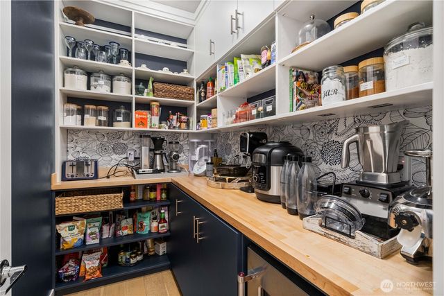 386 Zemp Way NE, North Bend, WA 98045