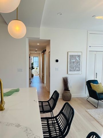 46 Eutaw 2, Boston, MA 02128