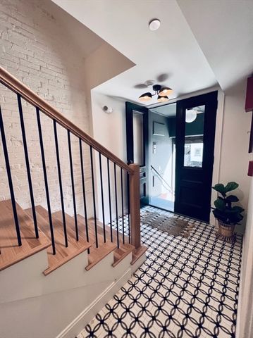 46 Eutaw 2, Boston, MA 02128