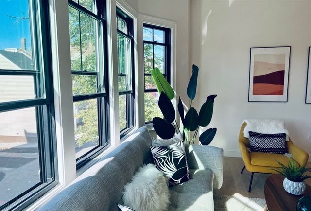 46 Eutaw 2, Boston, MA 02128