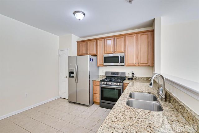 2623 Edward Stec Boulevard, Edison, NJ 08837