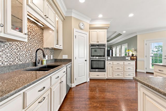 1655 Blackburn Ln, Spring Hill, TN 37174