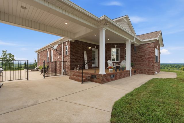 1655 Blackburn Ln, Spring Hill, TN 37174