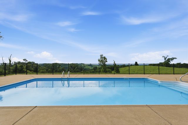 1655 Blackburn Ln, Spring Hill, TN 37174